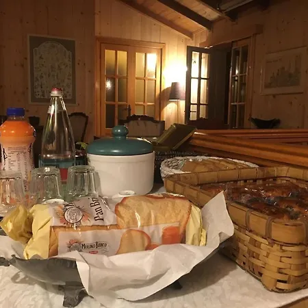 Le Petit Vent Alojamento de Acomodação e Pequeno-almoço Sormano